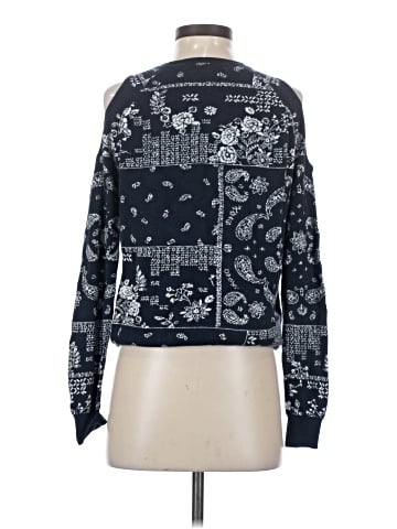Abercrombie & Fitch Long Sleeve T-Shirt (view 2)