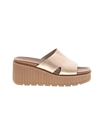 Rouge Wedges (view 1)
