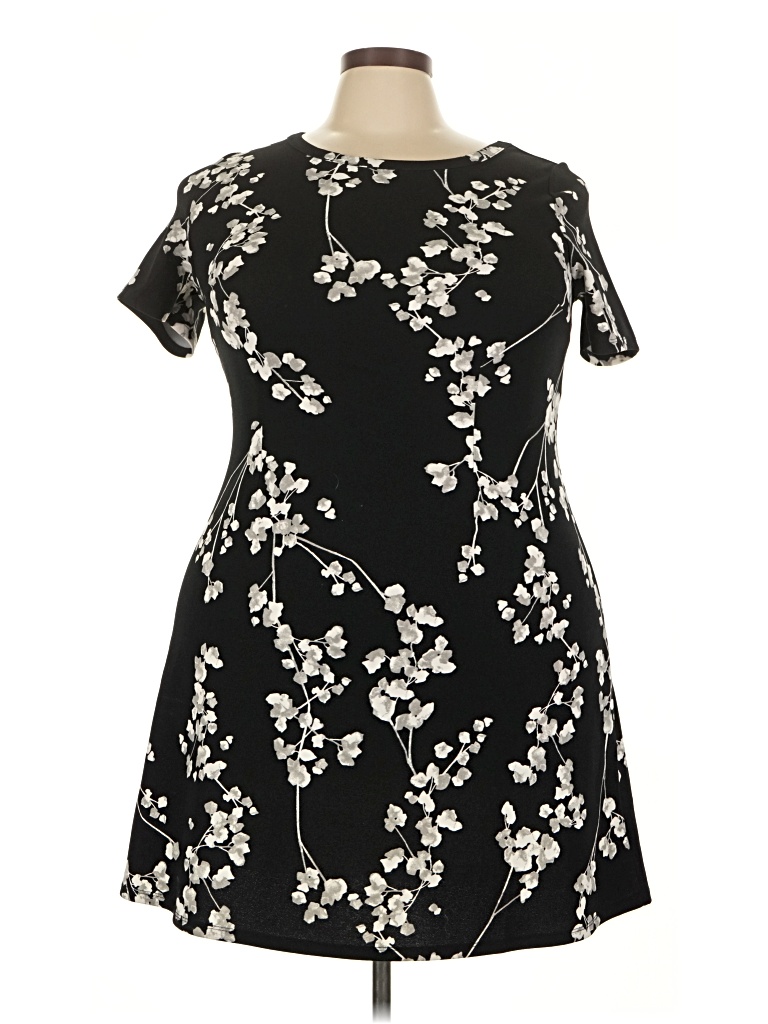 Pre-owned Lane Bryant Casual Dress In Black