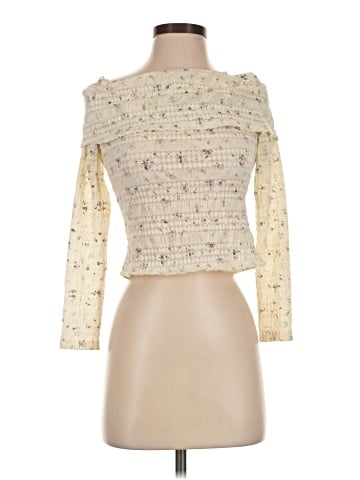 Dizzy Lizzy 3/4 Sleeve Blouse (view 1)