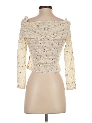 Dizzy Lizzy 3/4 Sleeve Blouse (view 2)