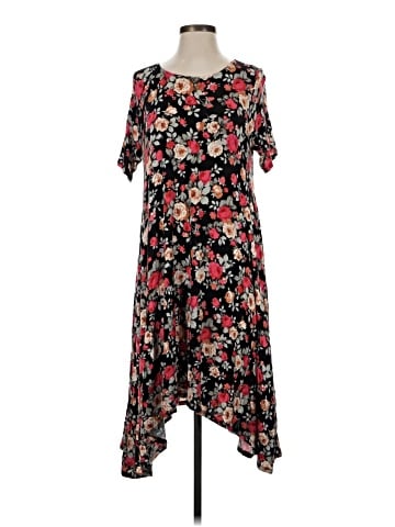 Agnes & Dora Casual Dress (view 1)