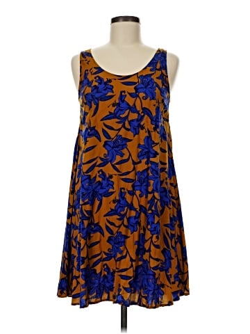 H&M Casual Dress (view 1)