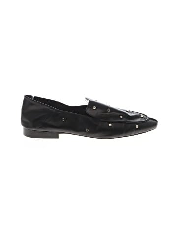 Zara Flats (view 1)