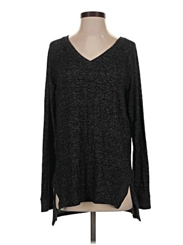 Maurices Long Sleeve T-Shirt (view 1)
