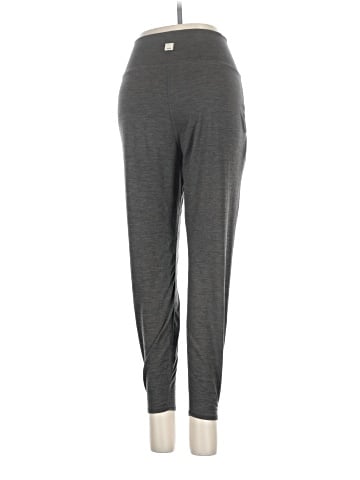 Vuori Active Pants (view 2)