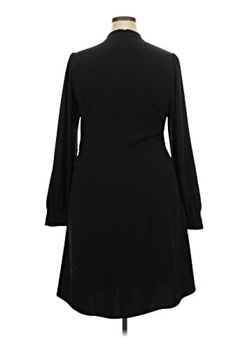 Banana Republic Factory Store Casual Dress (view 2)