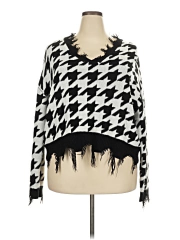 rue21 Pullover Sweater (view 1)