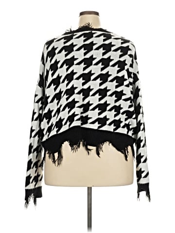 rue21 Pullover Sweater (view 2)