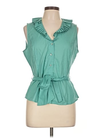 Jones New York Signature Sleeveless Button-Down Shirt (view 1)
