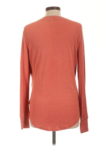 Gap - Maternity 3/4 Sleeve Top (view 2)
