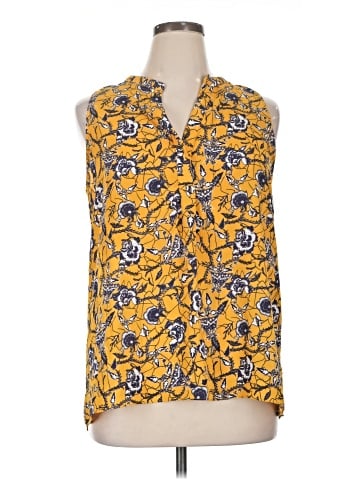 Kenar Sleeveless Blouse (view 1)