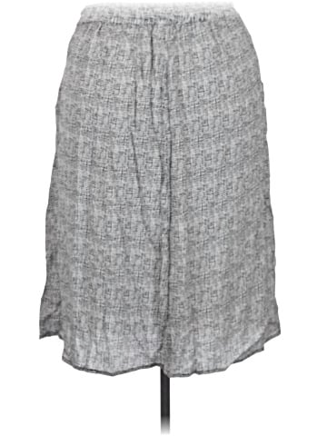 Simply Styled Casual Skirt (view 2)