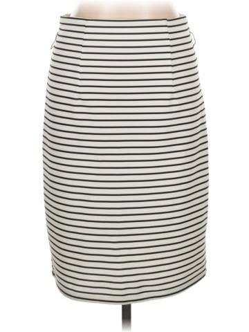 Xhilaration Casual Skirt (view 1)