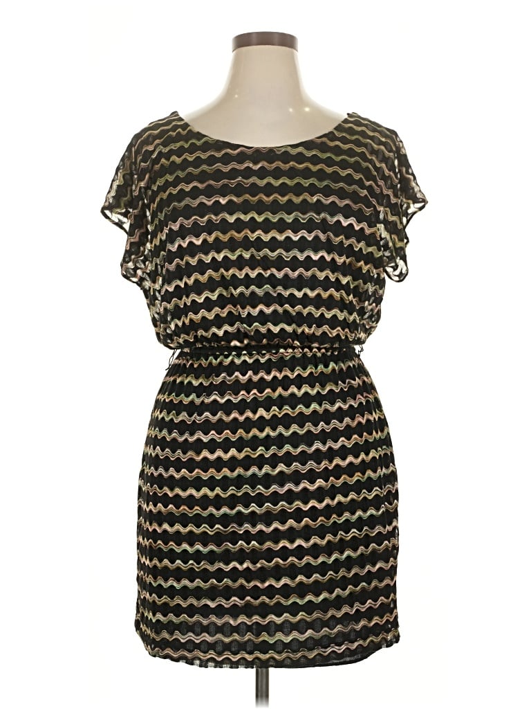 Pre-owned City Triangles Casual Dress In Green