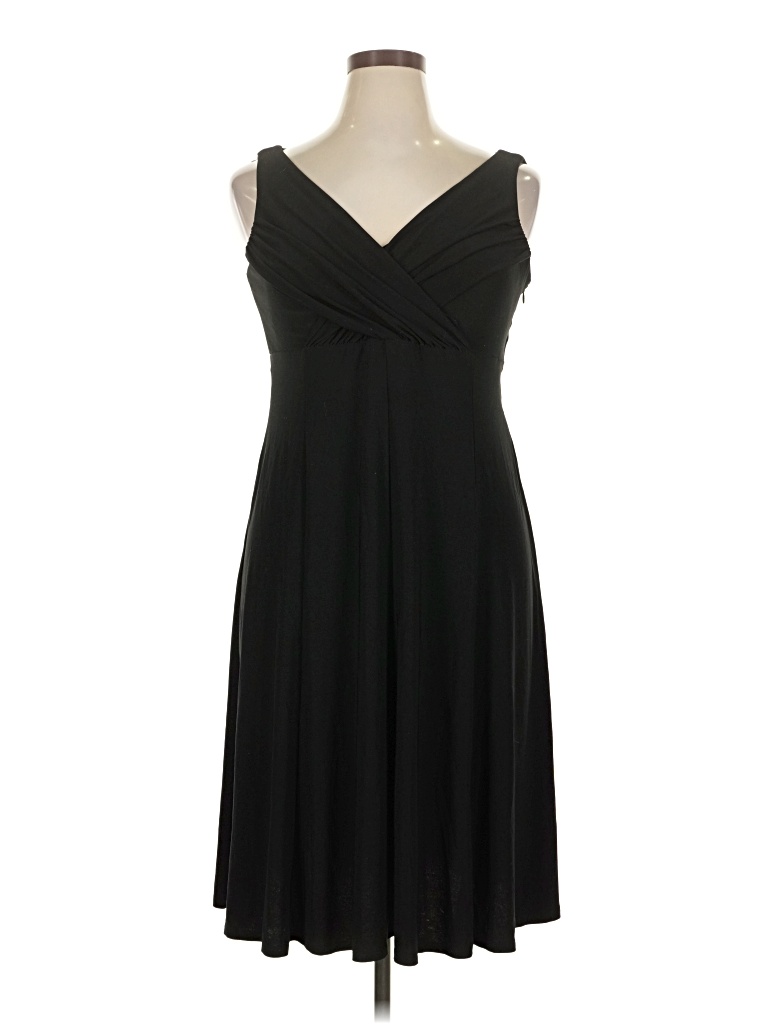 Pre-owned Dressbarn Cocktail Dress In Black