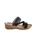 Daisy Fuentes Black Wedges Size 8 (estimated) - photo 1