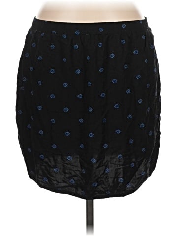Old Navy Casual Skirt (view 2)