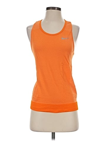 Nike Active Tank (view 1)