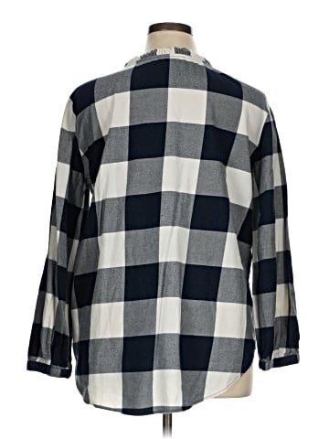 Ann Taylor LOFT Outlet Long Sleeve Button-Down Shirt (view 2)