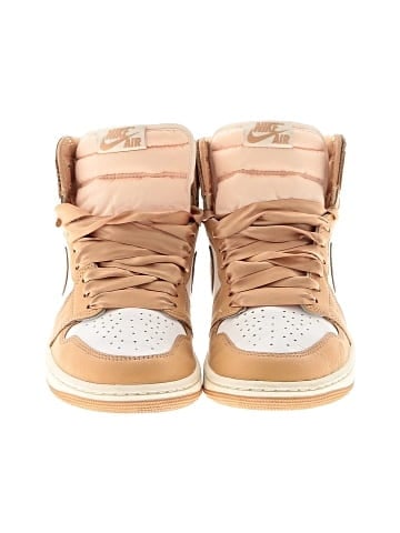 Air Jordan  1 Retro High OG Praline Sneakers (view 2)