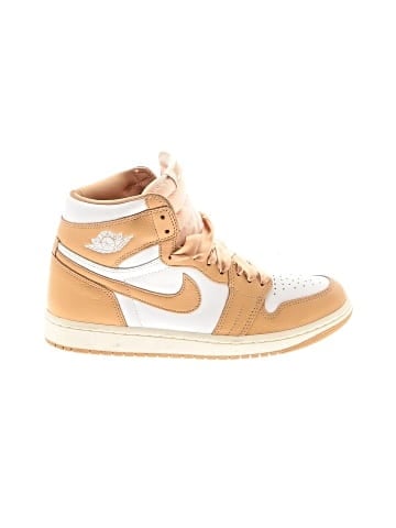 Air Jordan  1 Retro High OG Praline Sneakers (view 1)