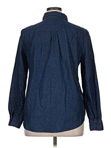 Liz Claiborne Long Sleeve Button-Down Shirt (view 2)