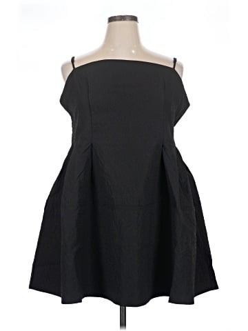 H&M Cocktail Dress (view 1)