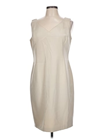 Teri Jon by Rickie Freeman Cocktail Dress (view 1)