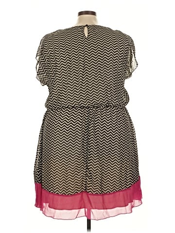 Tacera Casual Dress (view 2)