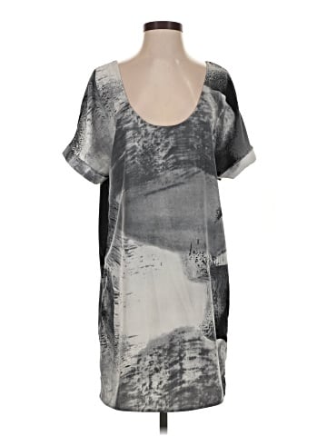CALVIN KLEIN JEANS Casual Dress (view 1)