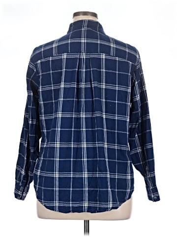 St. John's Bay Long Sleeve Button-Down Shirt (view 2)