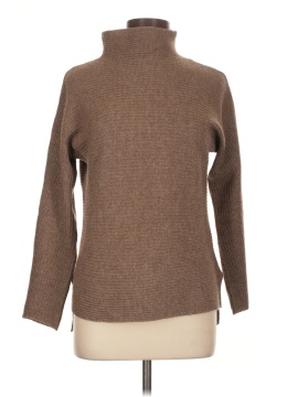 Assorted Brands Turtleneck Sweater