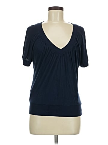 MNG Basics Short Sleeve T-Shirt (view 1)