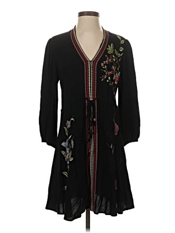V Cristina Casual Dress (view 1)