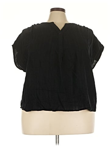 a.n.a. A New Approach Short Sleeve Blouse (view 1)