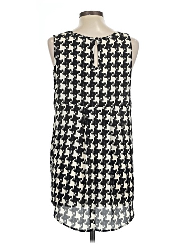 Pleione Sleeveless Blouse (view 2)