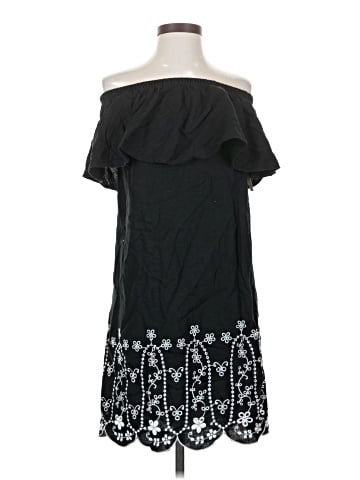 Old Navy Casual Dress (view 1)