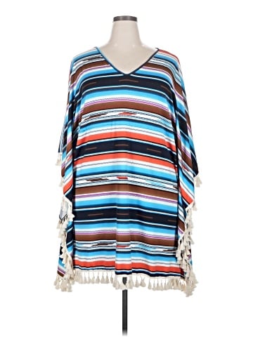 Southern Stitch Poncho (view 1)
