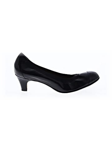 Anyi Lu Heels (view 1)