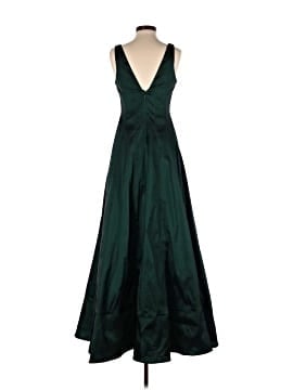 Used Green Formal Dresses On Sale Up To 90% Off | ThredUp
