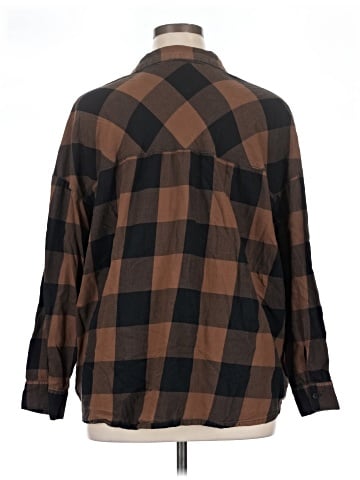 Divided by H&M Long Sleeve Button-Down Shirt (view 2)