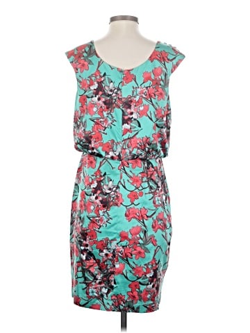 Jessica Simpson Casual Dress (view 2)