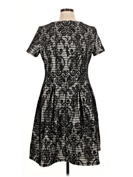 Leslie Fay Women's Clothing On Sale Up To 90% Off Retail | ThredUp