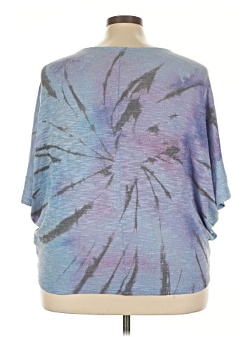 Phil Love Pullover Sweater (view 2)