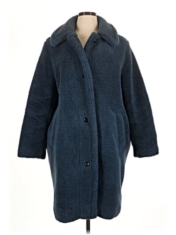 Gap Coat (view 1)