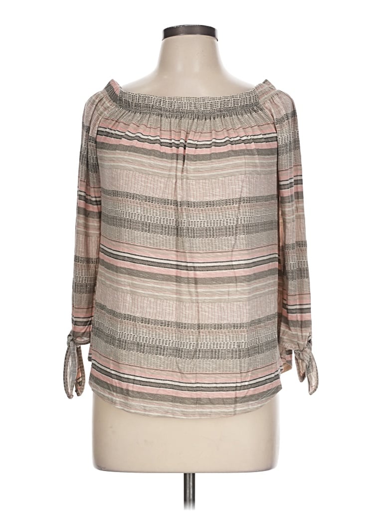 Pre-owned Maurices 3/4 Sleeve Blouse In Tan