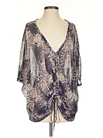 Elizabeth and James 3/4 Sleeve Blouse (view 1)