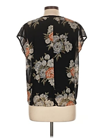 Forever 21 Short Sleeve Blouse (view 2)
