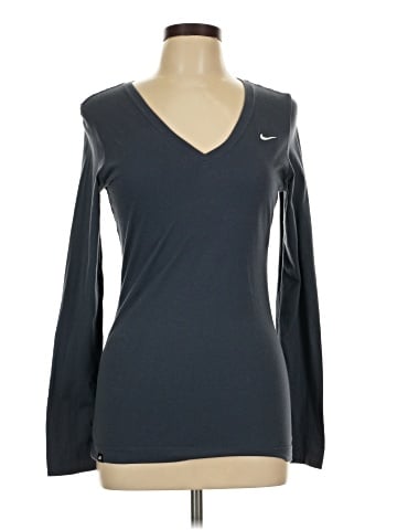 Nike Long Sleeve T-Shirt (view 1)